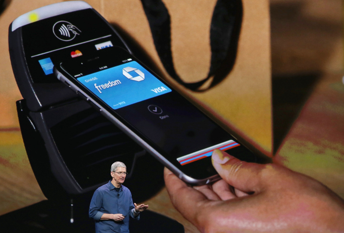 Apple CEO Tim Cook introduces Apple Pay.  (Photo by Justin Sullivan/Getty Images)