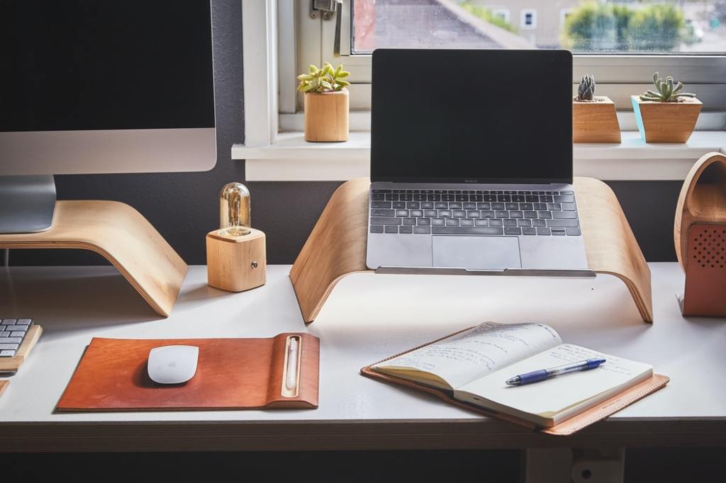 Como organizar home office e melhorar bem&nbsp;estar