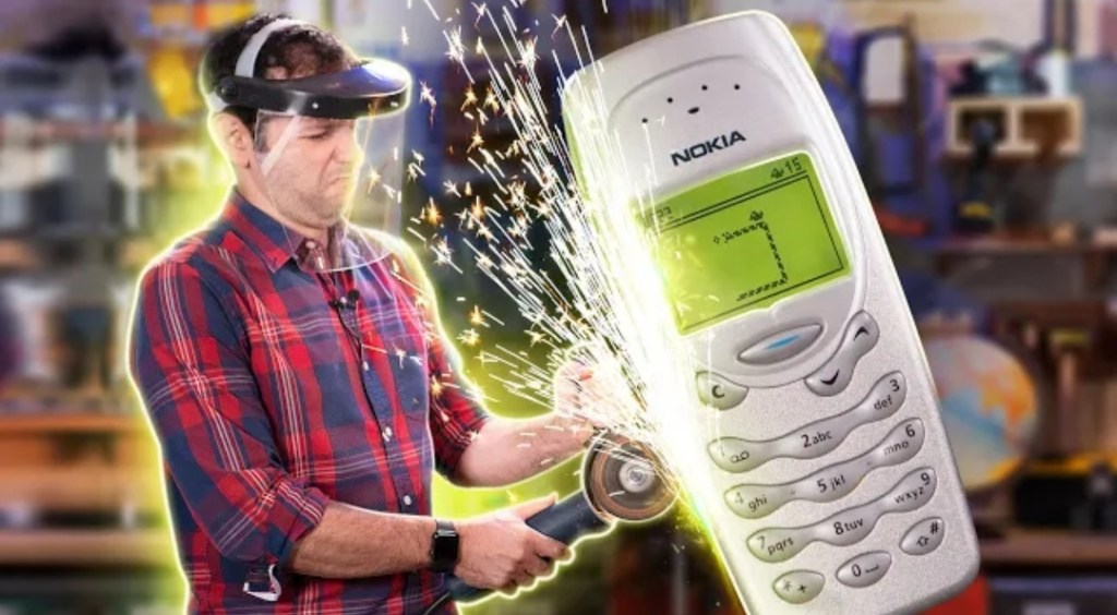 Assista a “O que tem DENTRO do NOKIA TIJOLÃO” no&nbsp;YouTube